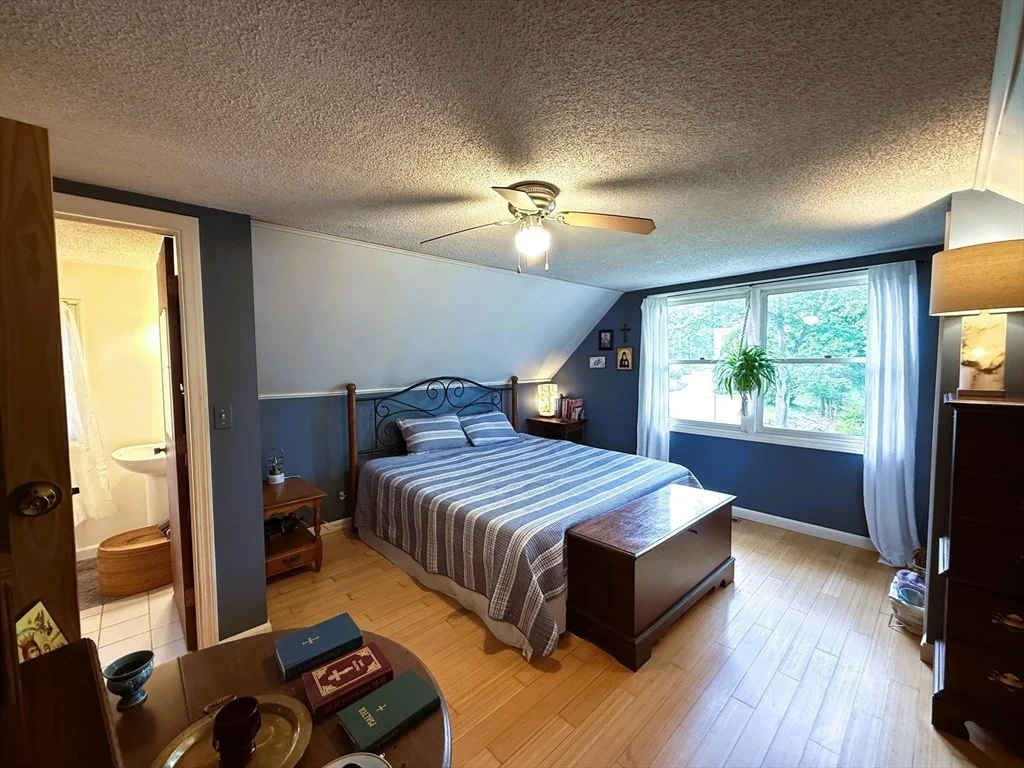 Photo of 26 Horseshoe Cir