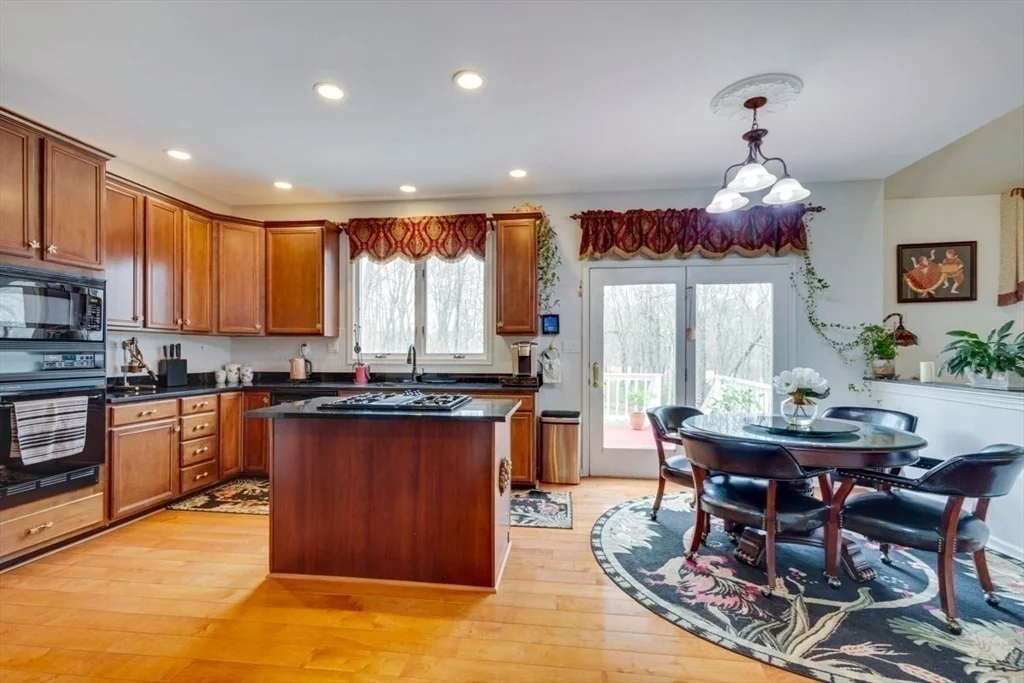 Photo of 22 Robert Rd
