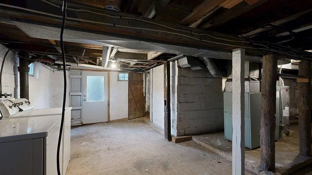 Photo of 450 Mount Wayte Ave