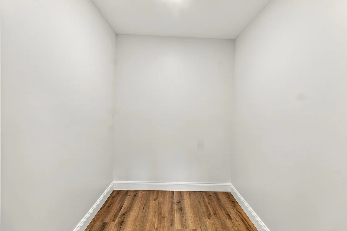 Photo of 223 Jenckes