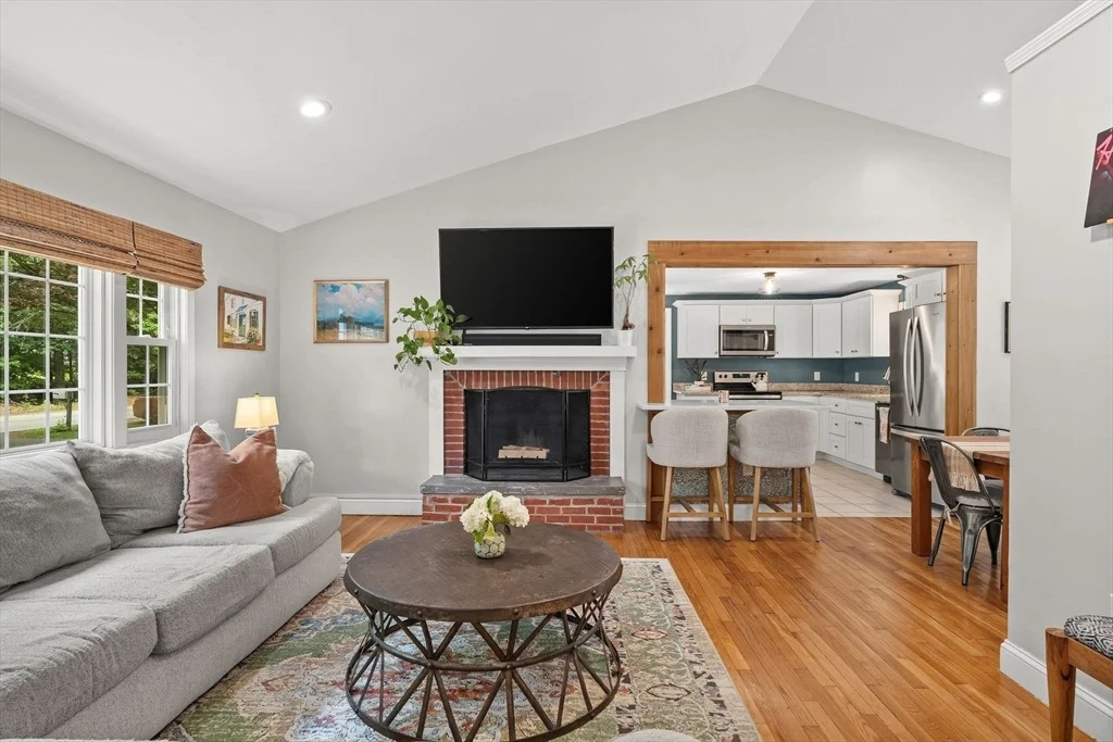 Photo of 332 Grove St