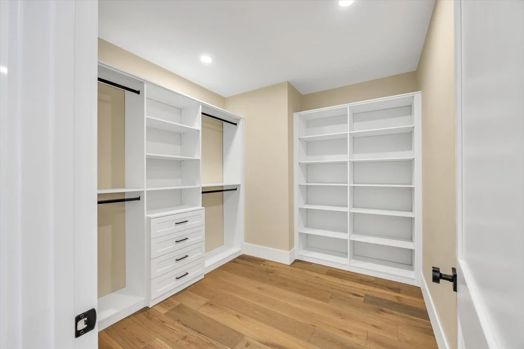 Photo of 6 Willow Cir