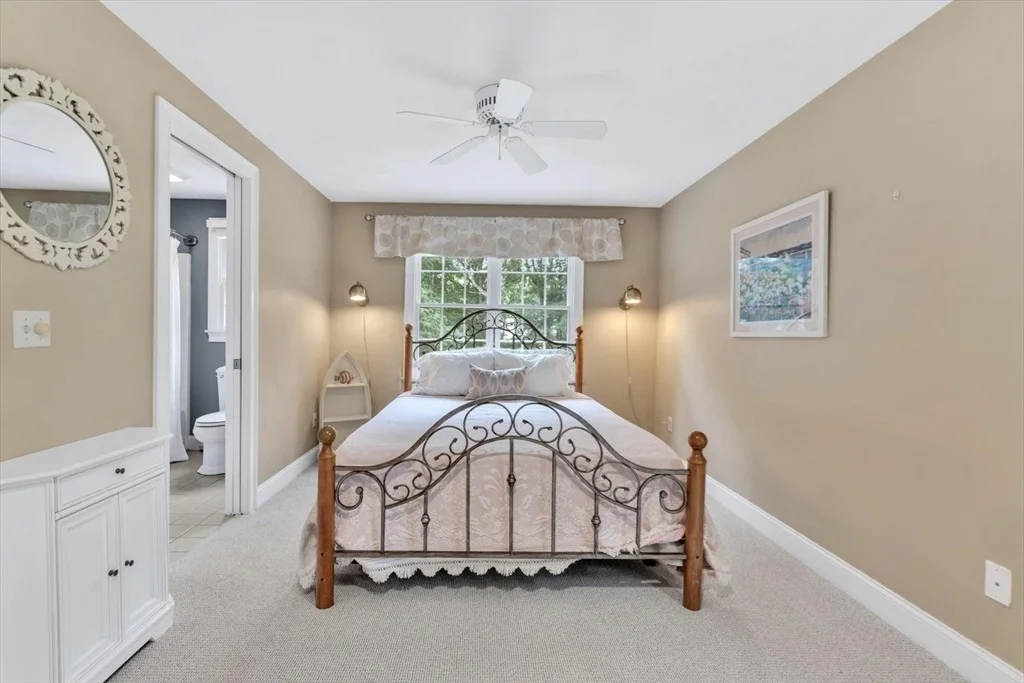 Photo of 33 Sandpiper Ln