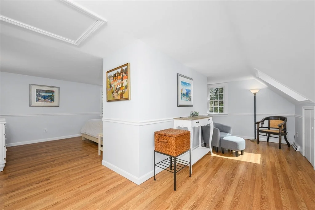 Photo of 10 Park Ln
