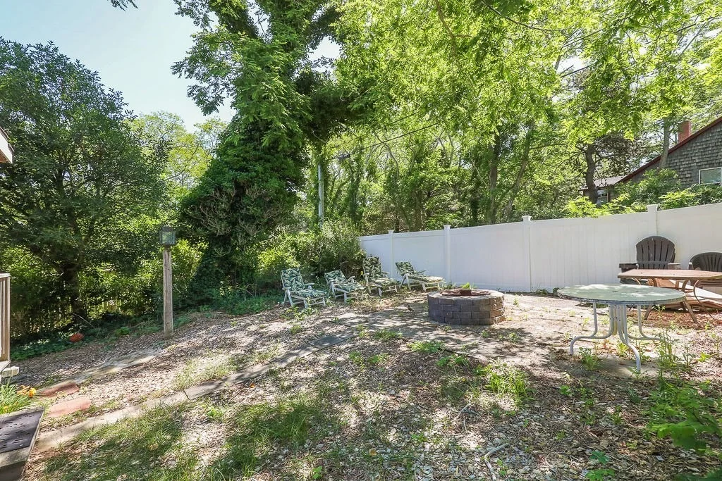 Photo of 118 Bay Rd