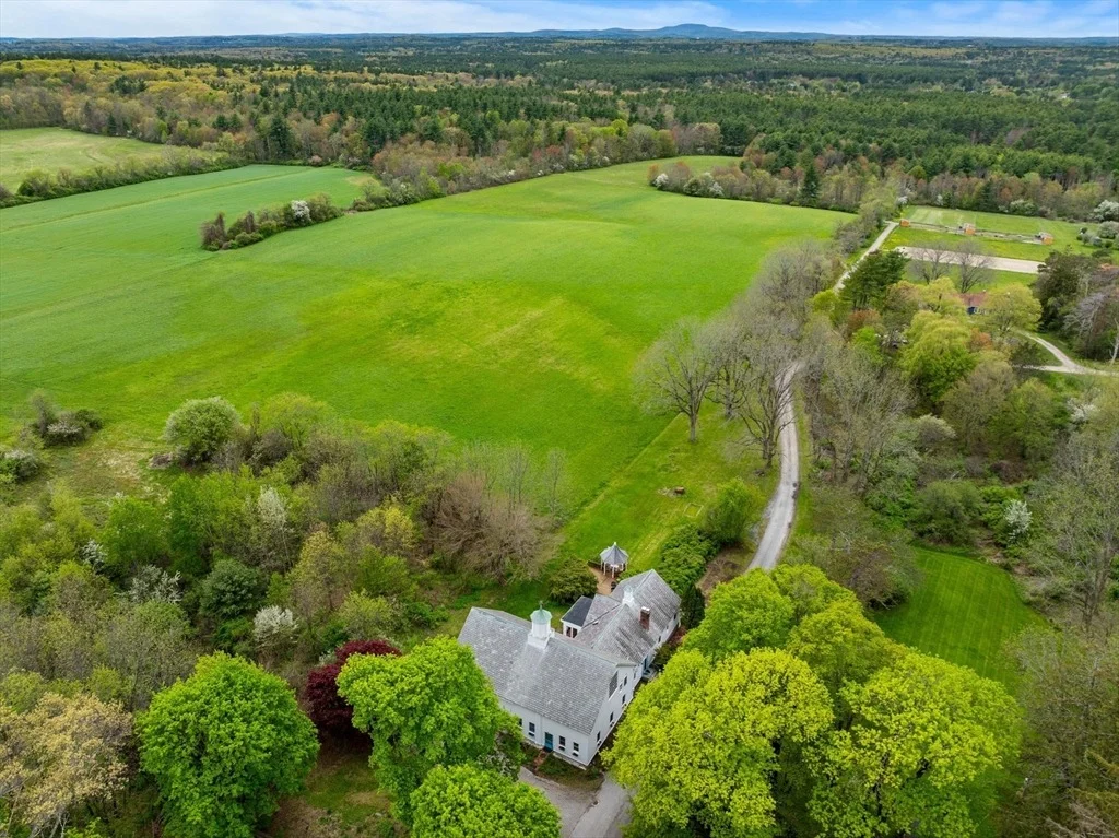 Photo of 63 Long Hill Rd