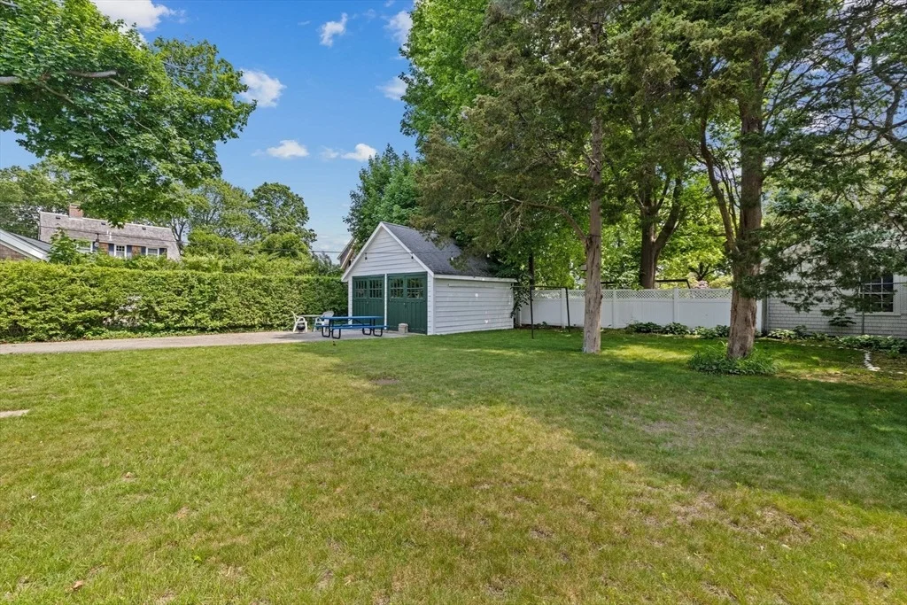 Photo of 590 Hatherly Road