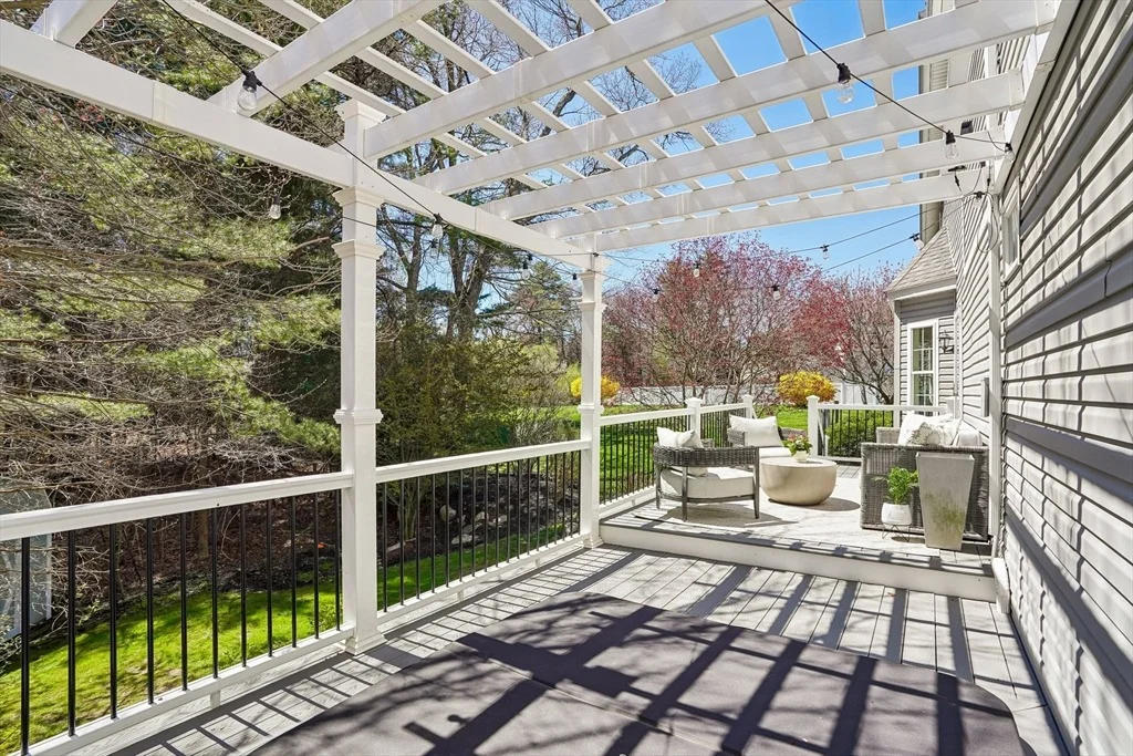 Photo of 20 Walnut Hill Dr