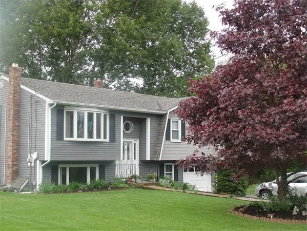Photo of 740 Main St