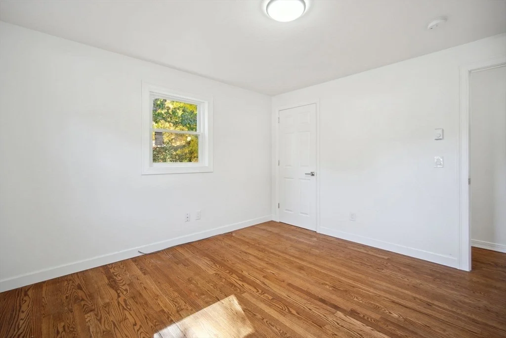 Photo of 154 County Rd