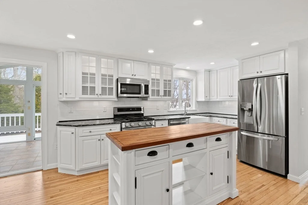 Photo of 83 Pond Circle