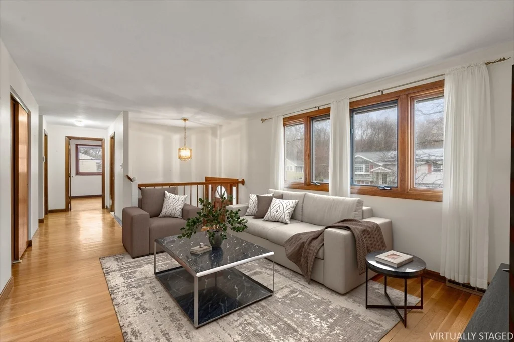 Photo of 6 Nancy Cir