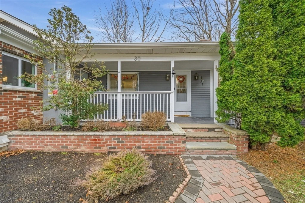 Photo of 30 Glendale Ave