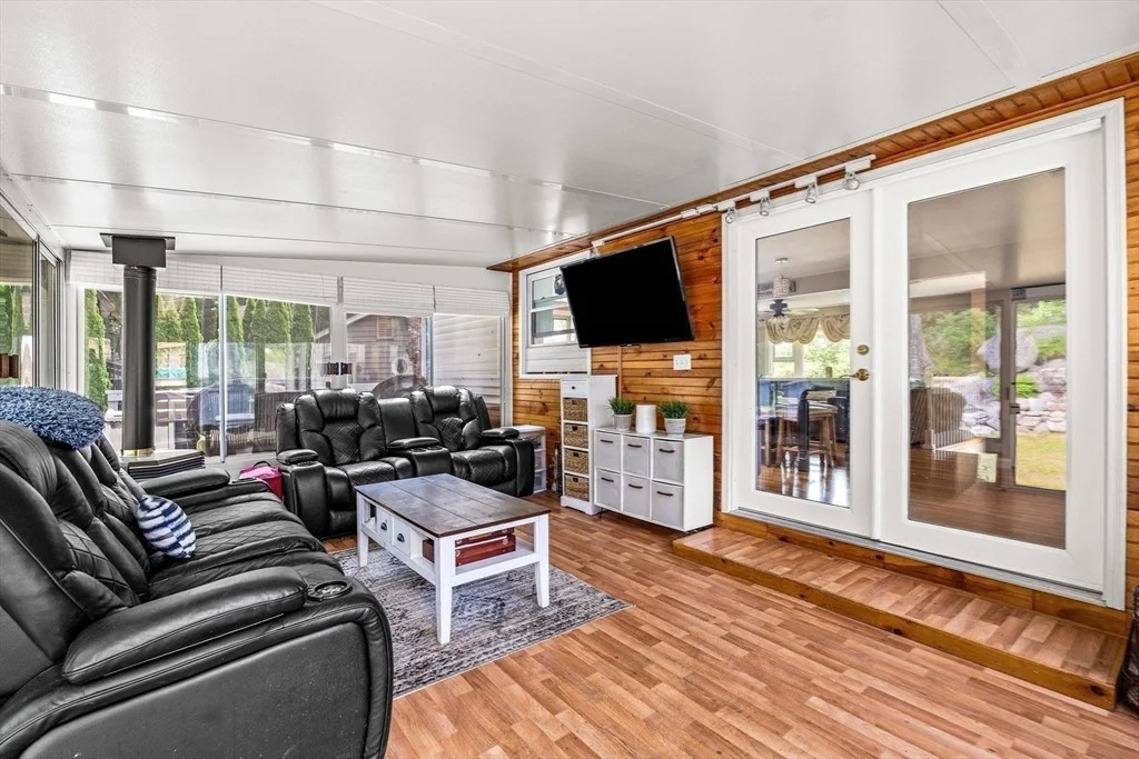 Photo of 16 Marianne Rd