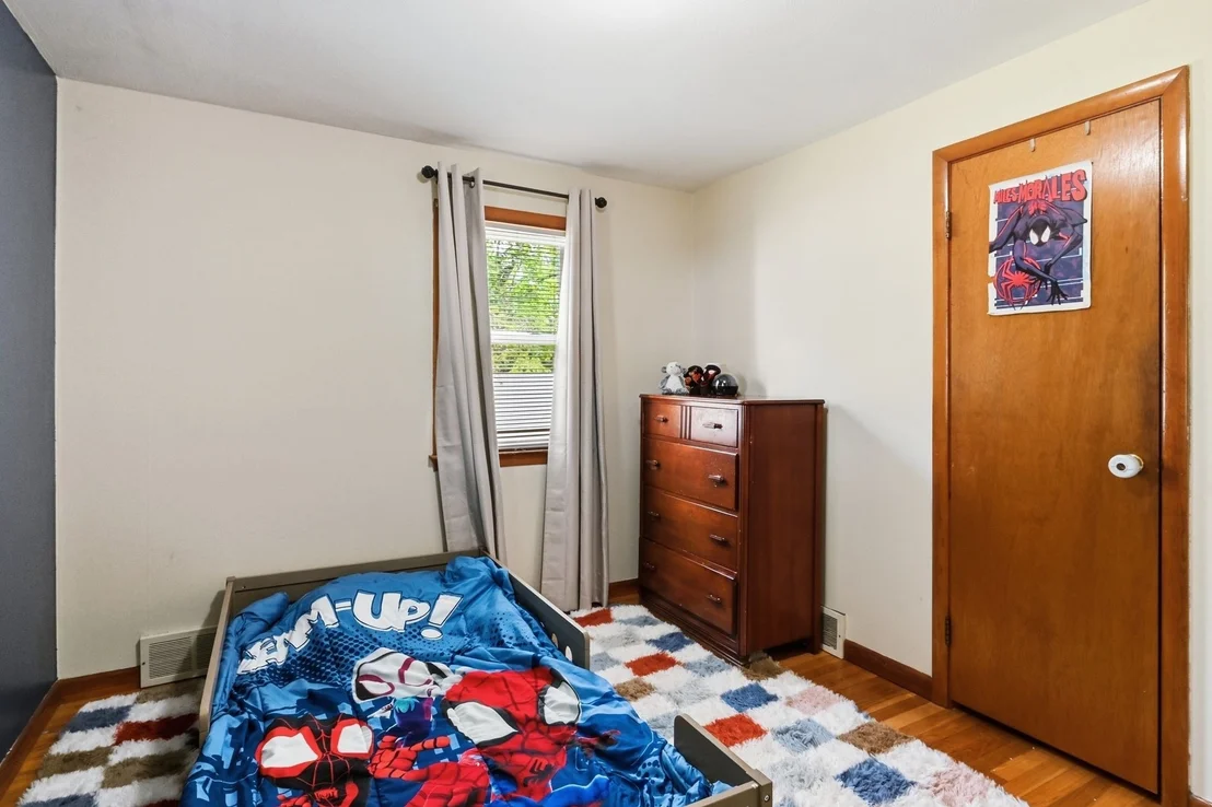 Photo of 42 N Brook Rd