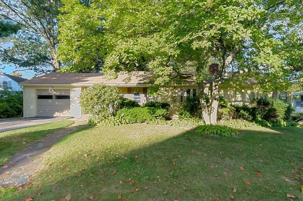 Photo of 93 Longmeadow Ave