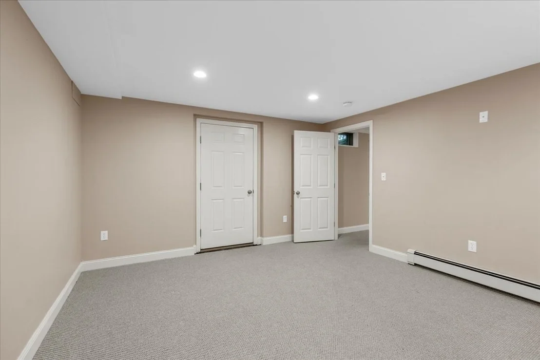Photo of Unit 10 at 10 Floret Cir