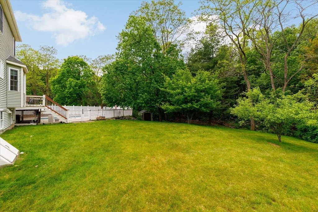 Photo of 8 Cardinal Cir
