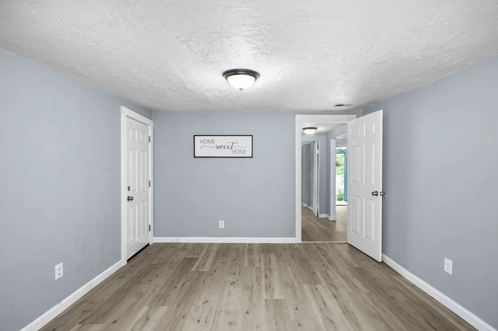 Photo of 24 Cote Ln