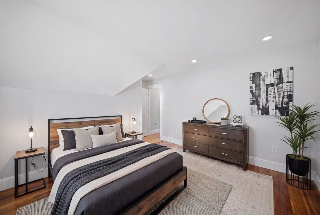Photo of 22 Houston Pl