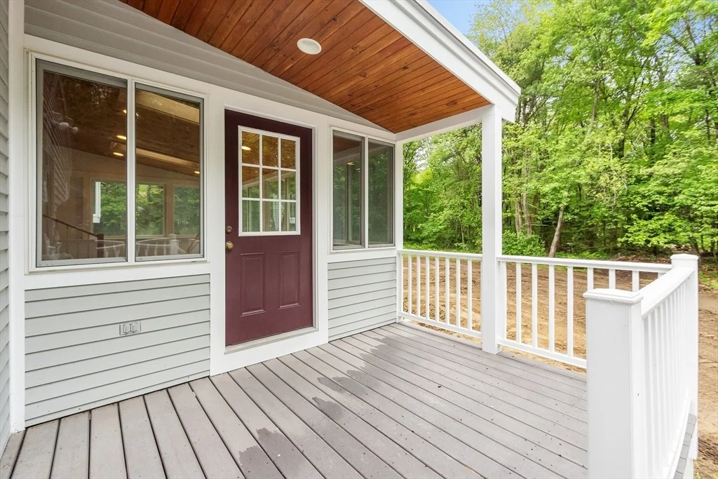 Photo of 254 Taylor Rd