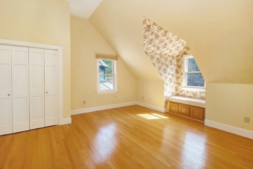 Photo of 21 Kettle Hole Road