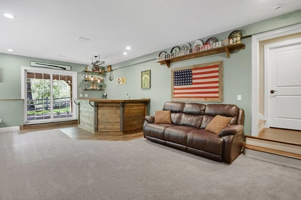 Photo of 109 Booth St