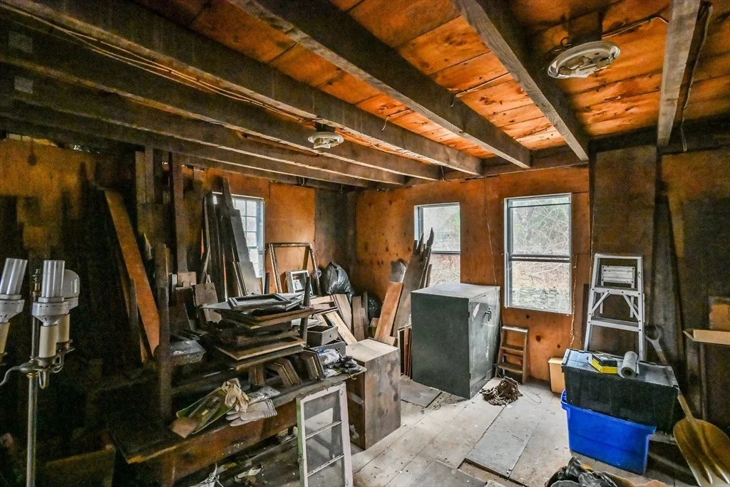 Photo of 203 Chamberlain Hill Rd
