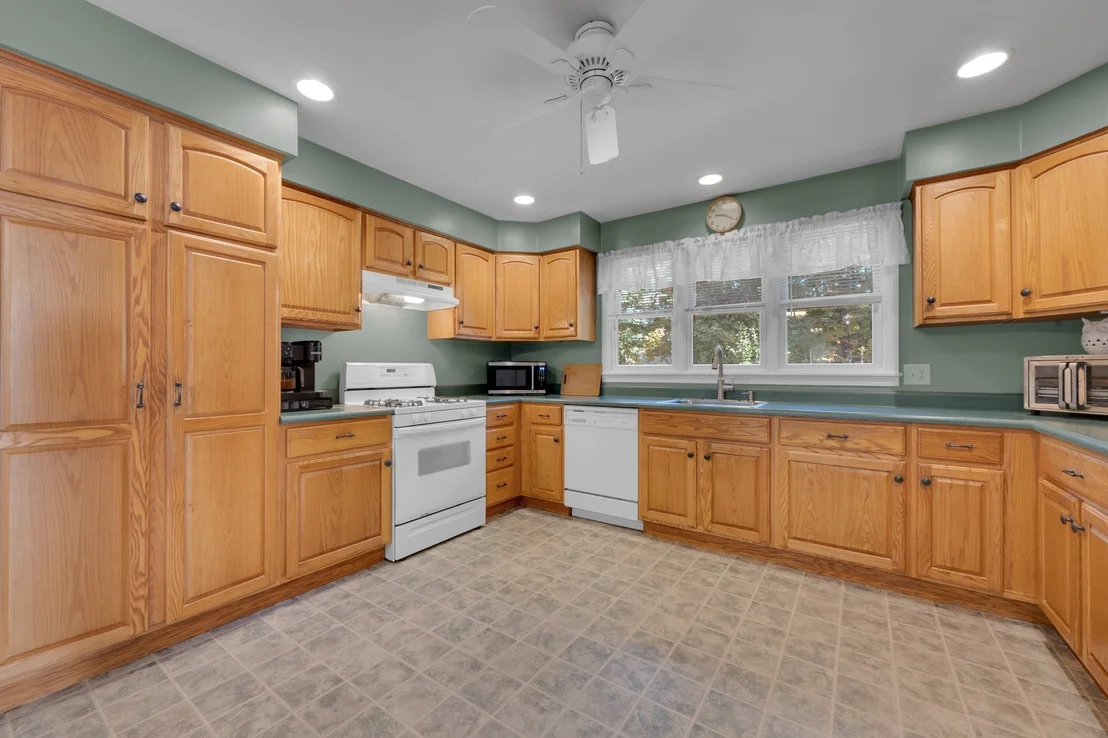 Photo of 36 Leno Rd