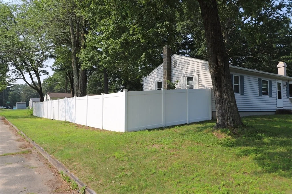 Photo of 335 Peekskill Ave.