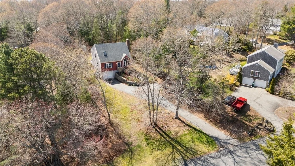 Photo of 25 Moon Compass Ln
