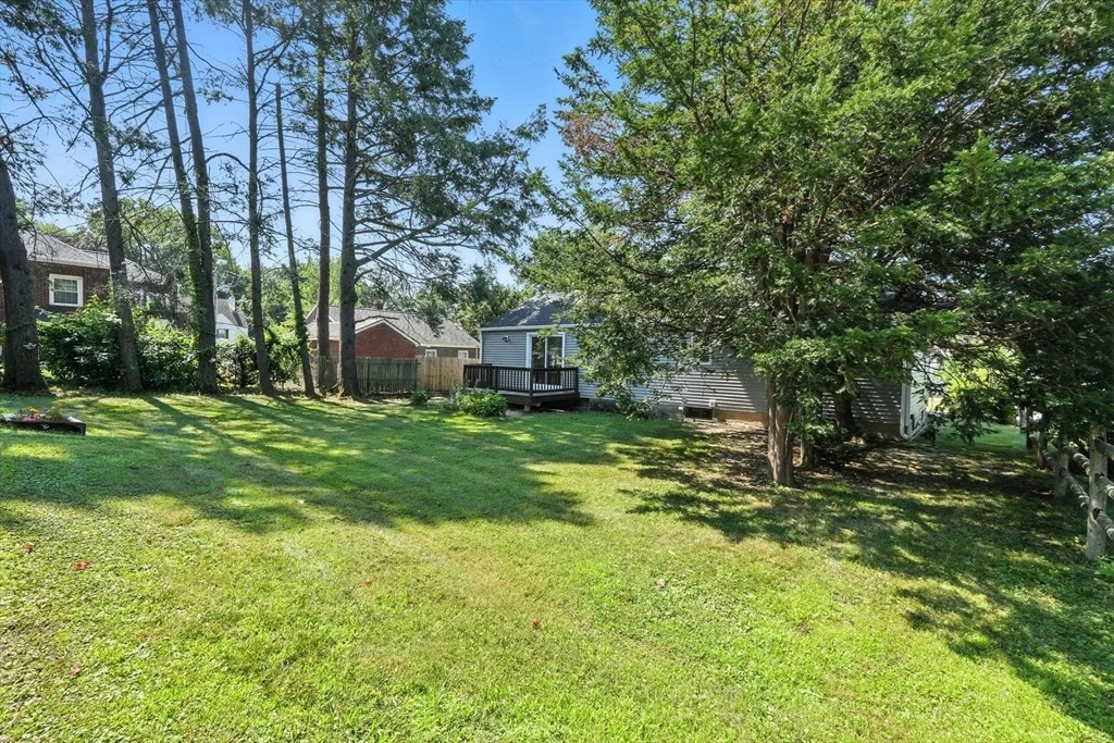 Photo of 117 Croyden Ter