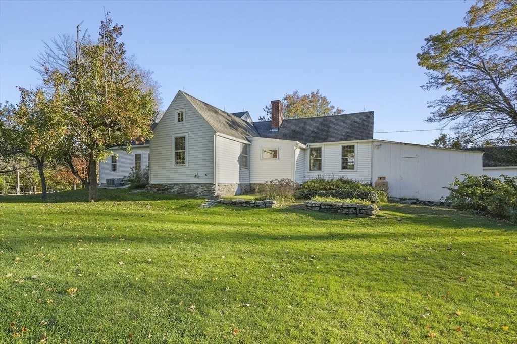 Photo of 216 Brookfield Rd