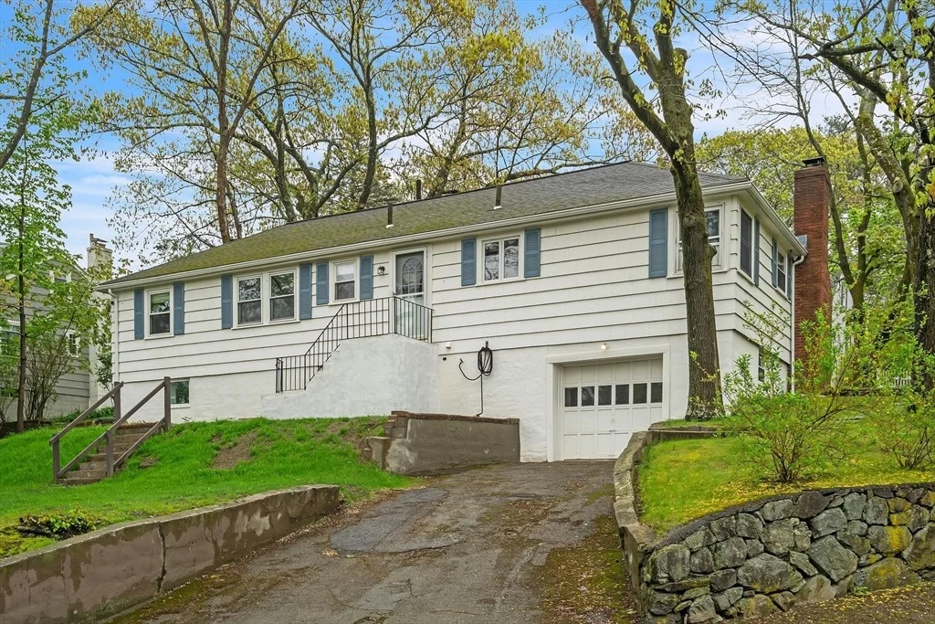 Photo of 171 Virginia Rd