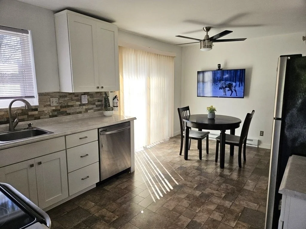 Photo of 34 Thomas Ave