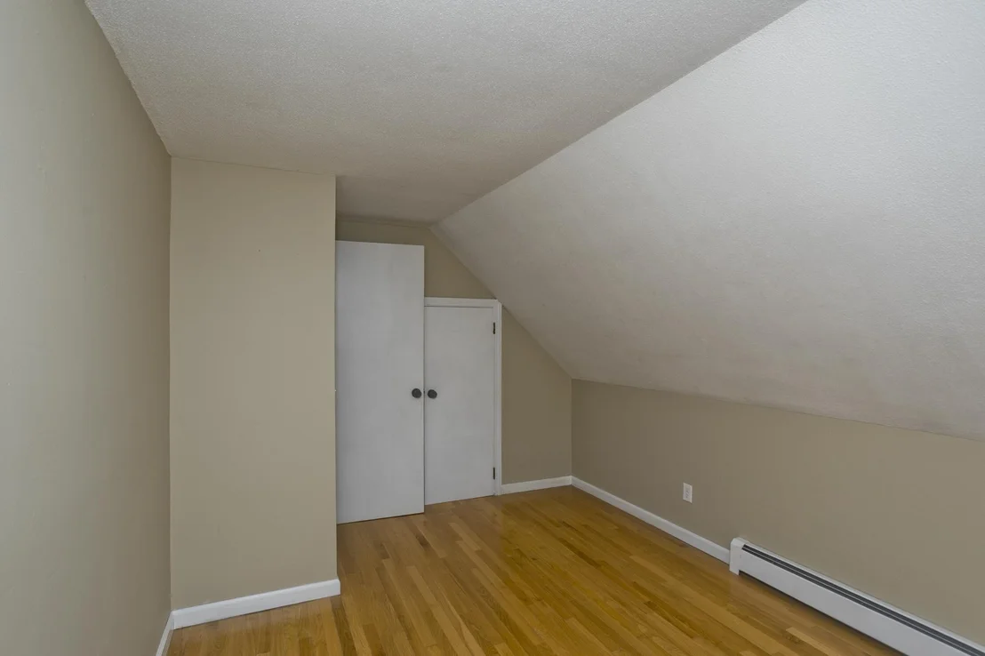 Photo of 323 Bennett Rd.