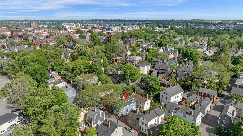Photo of 15 River St