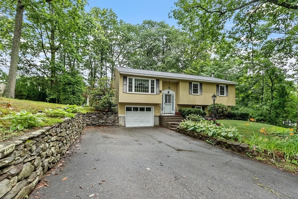 Photo of 70 Beth Ave