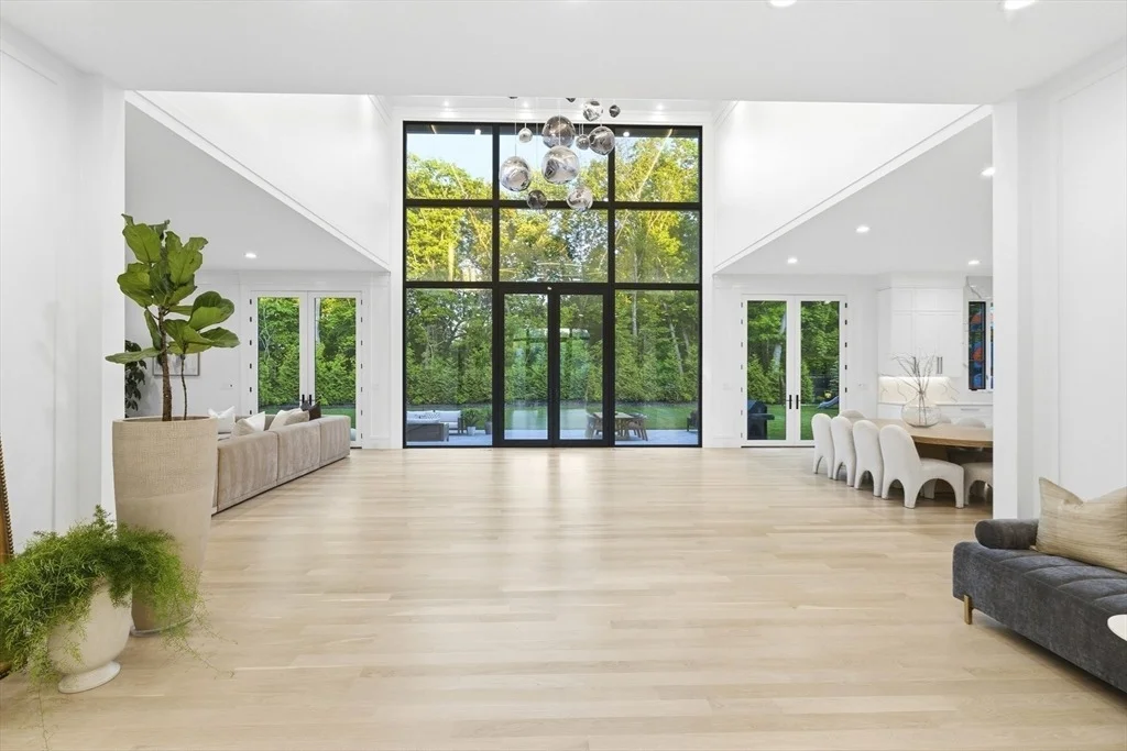 Photo of 33 Sears Rd