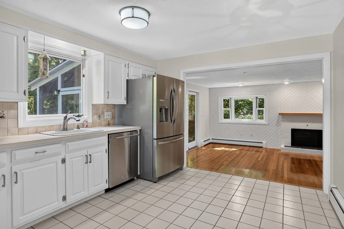 Photo of 22 Coolidge Cir