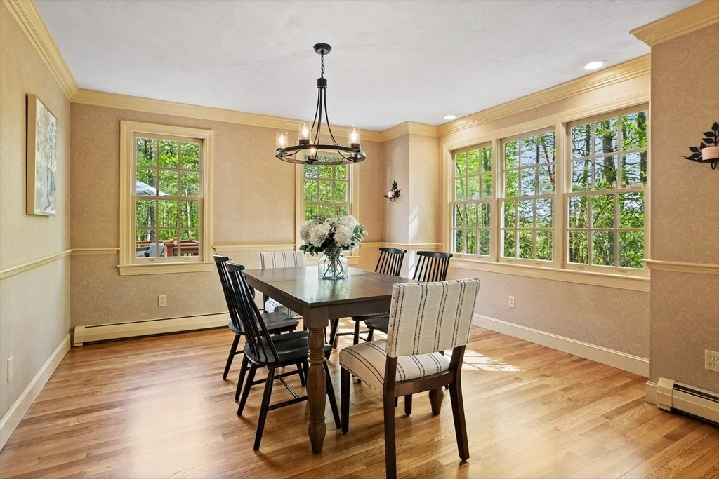 Photo of 825 Brockelman Rd