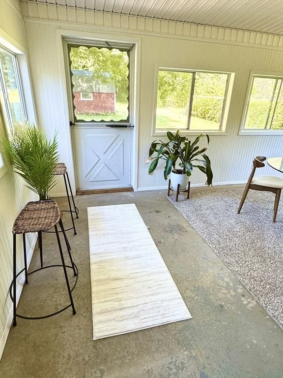 Photo of 1007 Westhampton Rd
