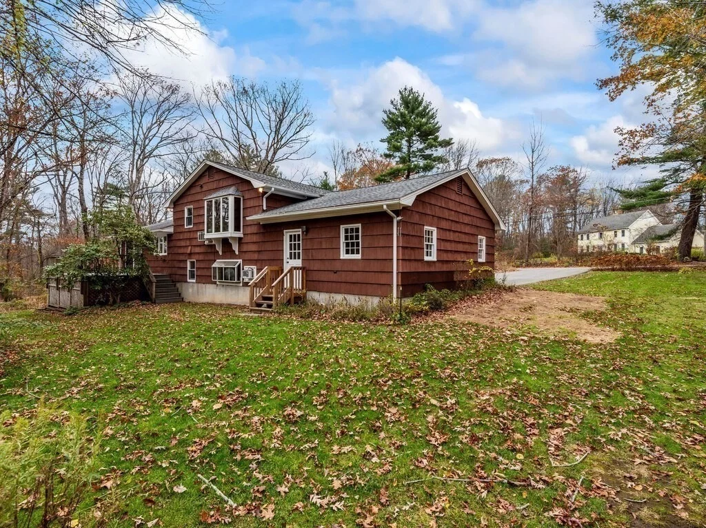 Photo of 21 Hutchinson Rd.