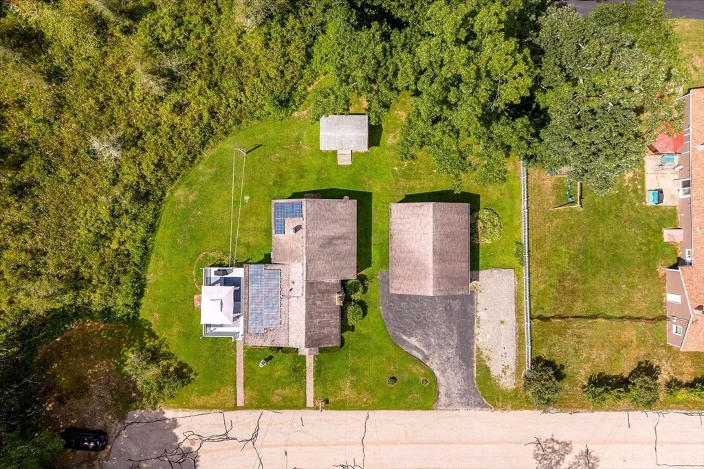 Photo of 1 Freeman Ave