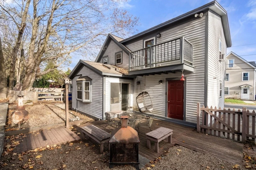 Photo of 37 Glendale St