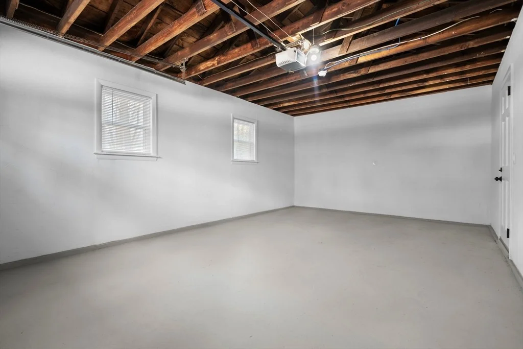 Photo of 752 Great Rd
