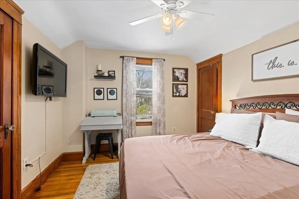 Photo of 88 Shore Dr
