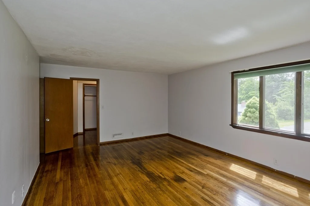 Photo of 52 Hillview Rd