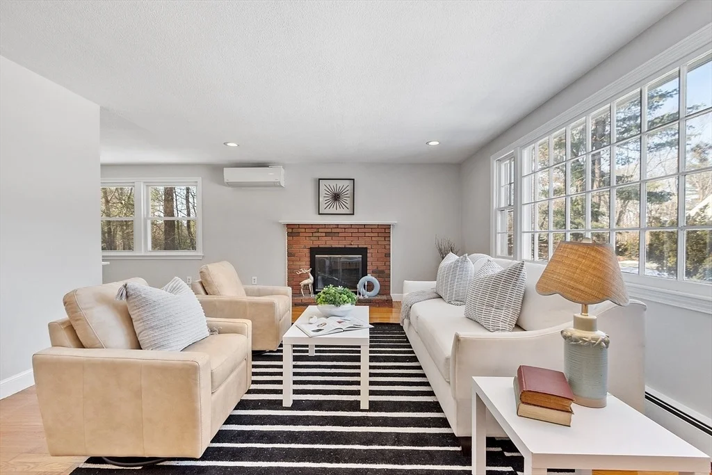 Photo of 4 Saint James Cir
