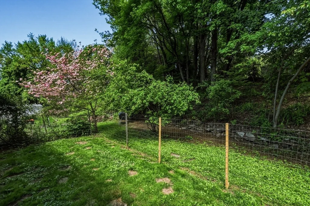 Photo of 16 Saybrook Cir